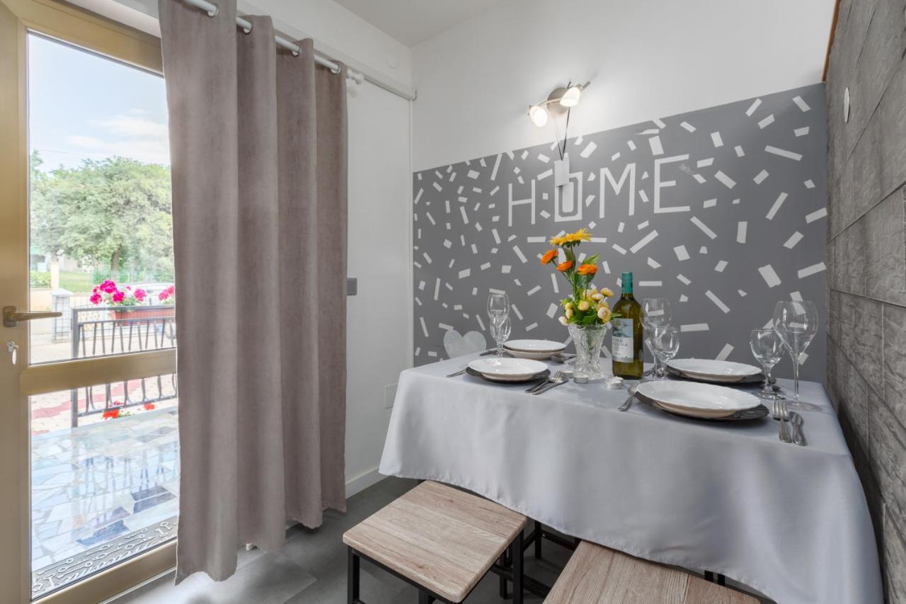 Apartment 50 Shades Of Grey Πόρετς Εξωτερικό φωτογραφία